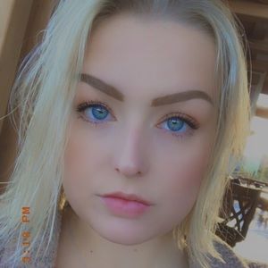 Meet your Posher, Jade